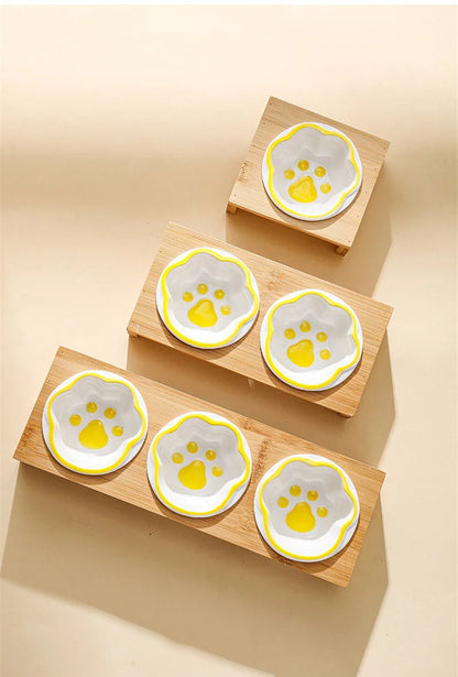 Keramik Futterstation für Katzen & Hunde – 3 Näpfe mit Bambusständer | Pets & Home